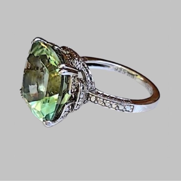 Vintage Green Amethyst Round Cut and White Quartz Sterling Silver Ring 6 - Picture 2 of 16